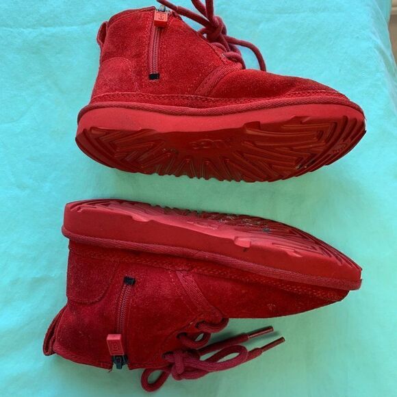 UGG Red Boots Kids Size 11 - Picture 4 of 6